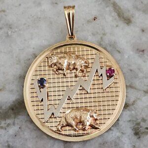 RARE HVY DANKNER BULL & BEAR WALL STREET STOCK MARKET 14K CHARM PENDANT NECKLACE